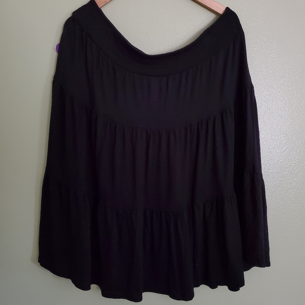 Black St John Bay Skirt